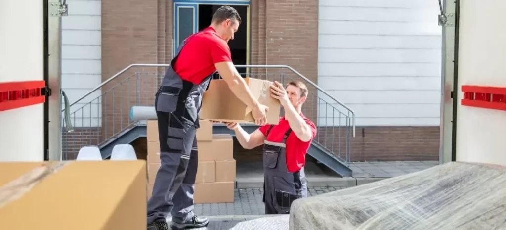 Bayrampaşa Kocatepe Mahallesi Evden Eve Nakliyat hizmetimizle eşyalarınız güvende! Profesyonel ekip, hesaplı fiyatlar ve sorunsuz taşıma süreciyle taşınma stresinizi biz üstleniyoruz. Detaylar için hemen tıklayın!
